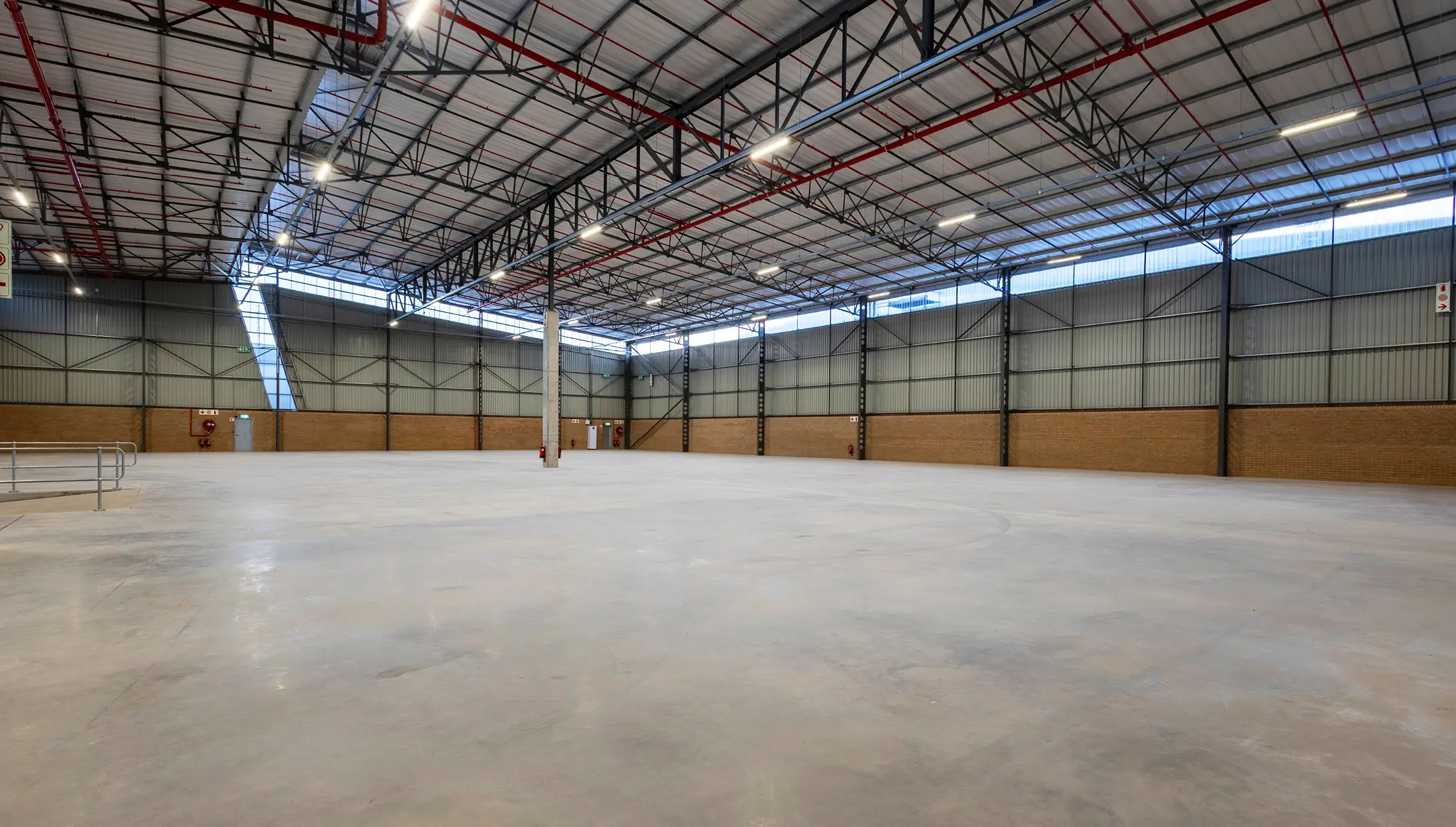 Rand_Airport_Concourse_Gallery3
